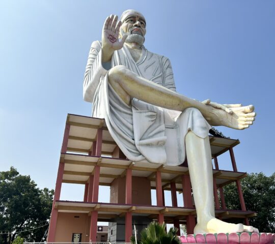 Sai Seva Ashramam – 124 feet Shirdi Saibaba – Banaganapally – Andhra Pradesh