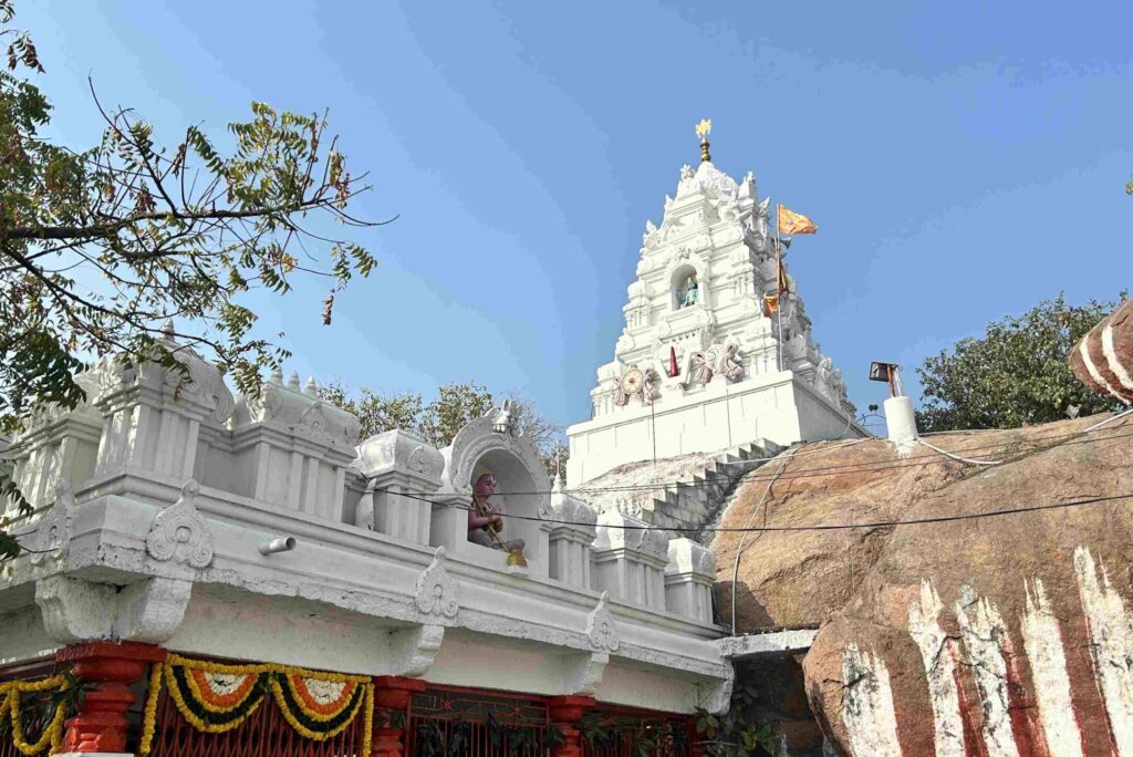 Swayambhu Sri Ranganatha Swamy Temple , Gandicheruvu, Hyderabad, Telangana 501511