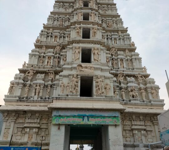 Sri Lakshmi Chennakesava Swami Devastanam  , Markapur, Andhra Pradesh 523316