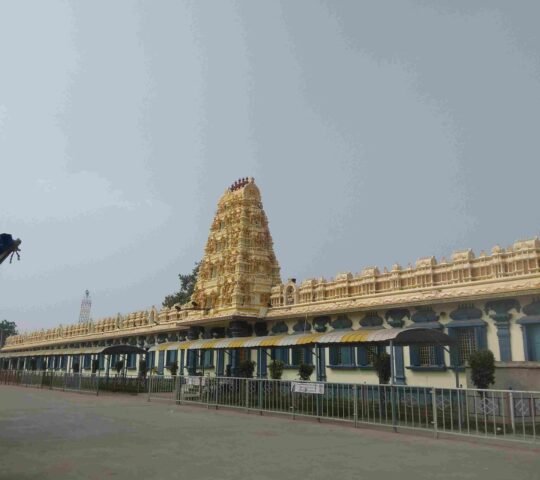 Sri Tirupathamma Ammavari Temple , Sri Lakshmi Tirupatamma Devestanam Rd, Penuganchiprolu, Andhra Pradesh 521190