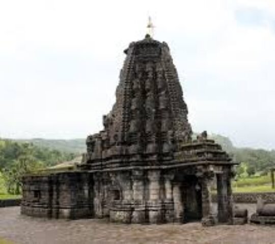 Sri Amruteshwar Temple , near Bhandardara, Ratanwadi, Maharashtra 422604