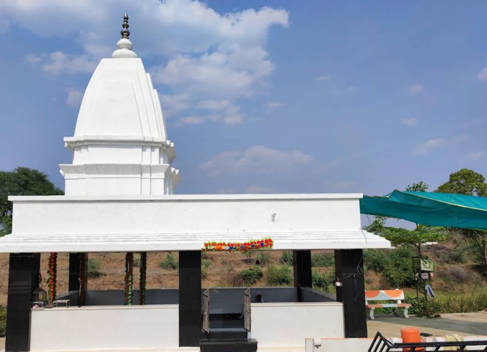 Shree Chakradhar Swami Datta Mandir