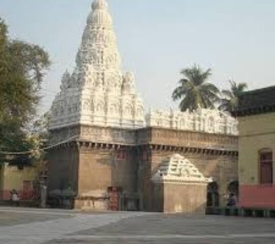 Shri Siddheshwar Devasthan , Sidheshwar Temple Area, Solapur, Maharashtra 413001 Shri Siddheshwar Devasthan , Sidheshwar Temple Area, Solapur, Maharashtra 413001