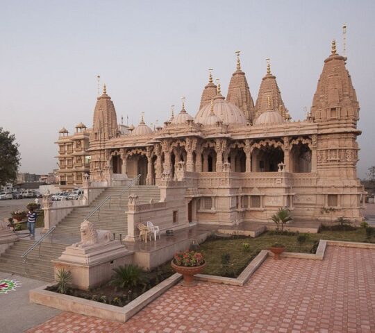 BAPS Shri Swaminarayan Mandir, Jamnagar, Gujarat 361006